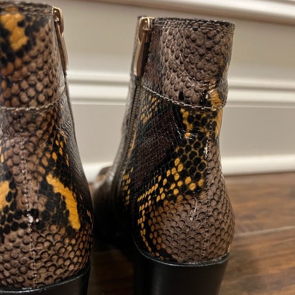 Franco Sarto Generous Snake Print Block Heel Ankle Boot Brown Women's 6.5 - Picture 3 of 10